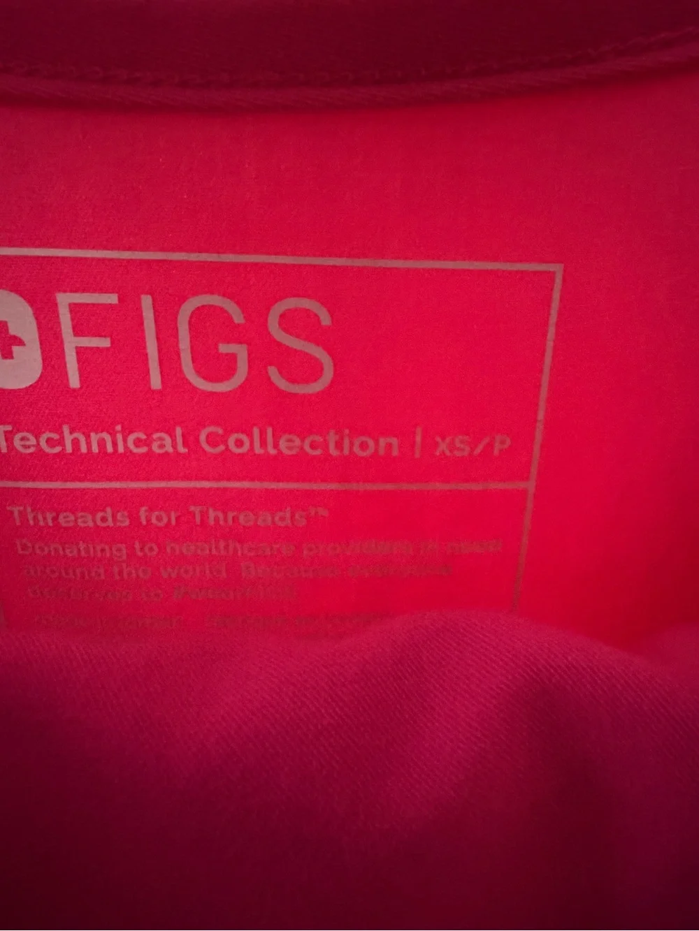 FIGS Shocking Pink Scrub Top - Picture 2 of 3